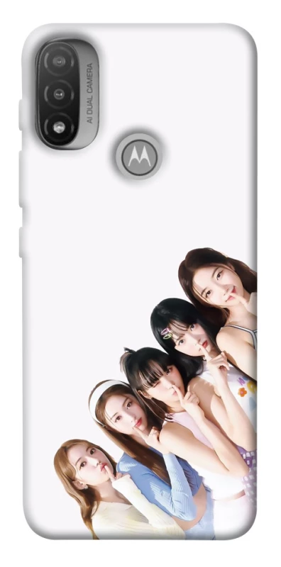 Чохол на Motorola Moto E20 LE SSERAFIM фото 1 з 1