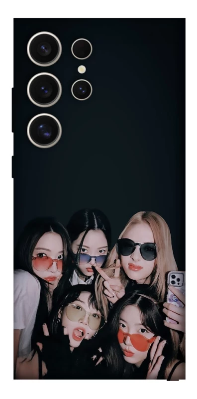 Чехол на Samsung Galaxy S25 Ultra LE SSERAFIM v3 фото 1 из 1