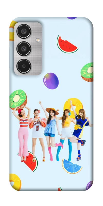 Чехол на Samsung Galaxy M35 RED VELVET v2 фото 1 из 1
