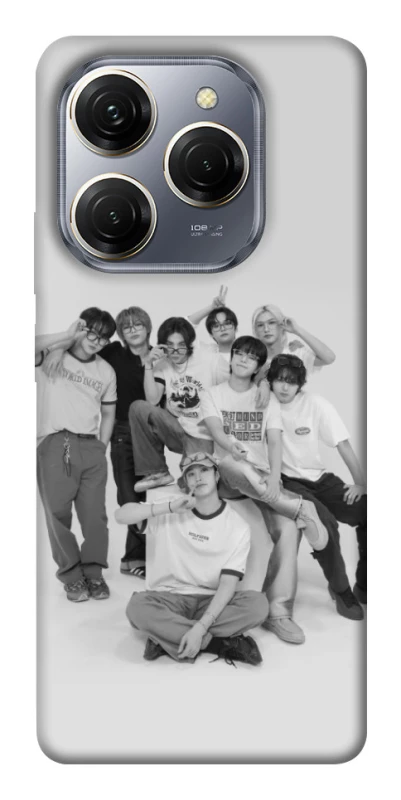 Чохол на TECNO Spark 20 Pro Stray Kids All Around фото 1 з 1