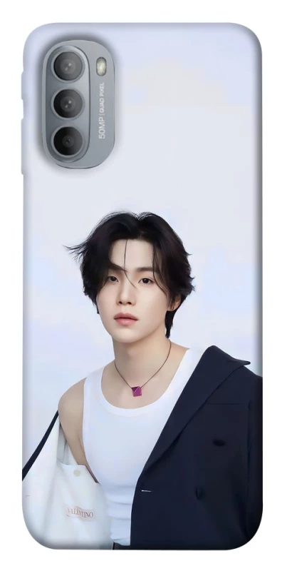 Чохол на Motorola Moto G31 Suga v2 - BTS фото 1 з 1