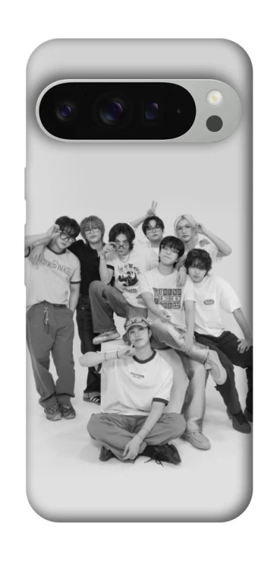 Чохол на Google Pixel 9 Pro XL Stray Kids All Around фото 1 з 1
