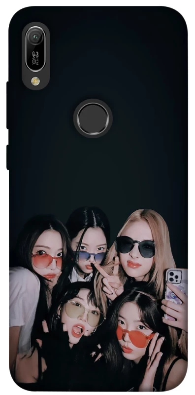 Чохол на Huawei Y6 (2019) LE SSERAFIM v3 фото 1 з 1