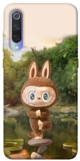 Чехол на Xiaomi Mi 9 Labubu Yoga фото 1 из 1