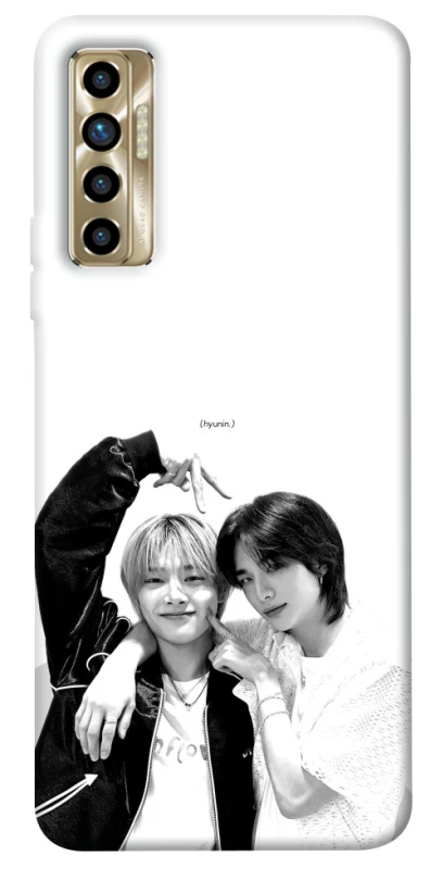Чехол на TECNO Camon 17P HyunJin & Jeongin фото 1 из 1