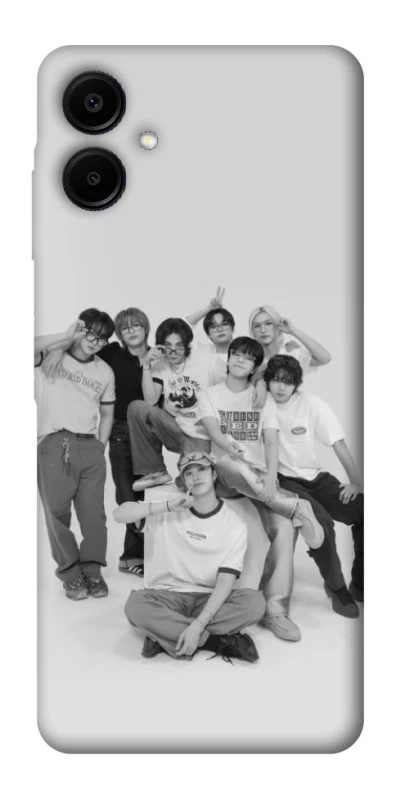 Чехол на Samsung Galaxy A06 Stray Kids All Around фото 1 из 1