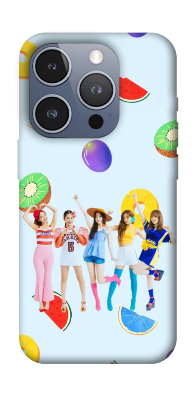 Чехол на Apple iPhone 16 Pro RED VELVET v2 фото 1 из 1