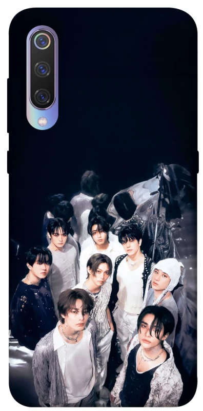 Чохол на Xiaomi Mi 9 Stray Kids v4 фото 1 з 1