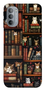 Чехол на Motorola Moto G31 Cats & Books фото 1 из 1