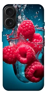 Чехол на Apple iPhone 17 (6.3") Малинка в воде фото 1 из 1