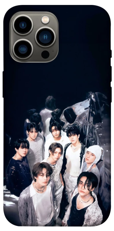 Чехол на Apple iPhone 13 Pro Max (6.7") Stray Kids v4 фото 1 из 1