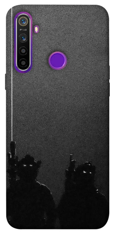 Чехол на Realme 5 Night operations фото 1 из 1