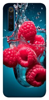 Чехол на Realme 6 Pro Малинка в воде фото 1 из 1