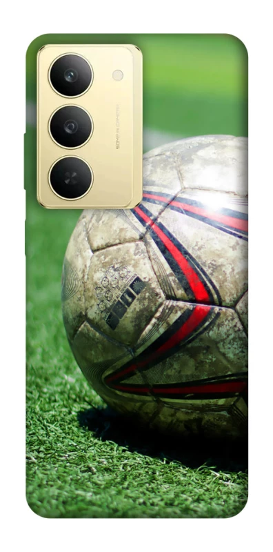 Чехол на Realme 14x Мяч на газоне фото 1 из 1