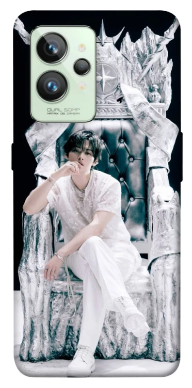 Чехол на Realme GT2 Lee Know GIANT фото 1 из 1