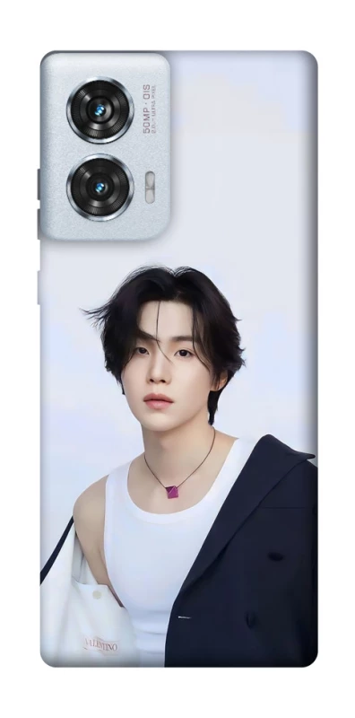 Чохол на Motorola Edge 50 Fusion Suga v2 - BTS фото 1 з 1