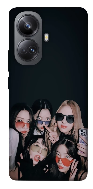 Чехол на Realme 10 Pro+ LE SSERAFIM v3 фото 1 из 1