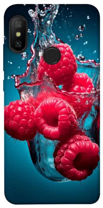 Чохол на Xiaomi Mi A2 Lite / Xiaomi Redmi 6 Pro Малинка у воді фото 1 з 1