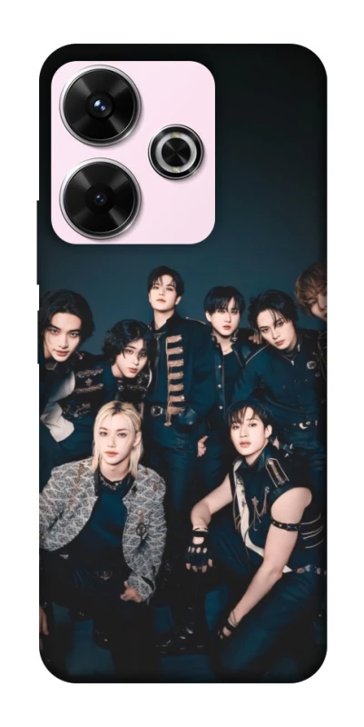 Чехол на Xiaomi Poco M6 4G Stray Kids United фото 1 из 1