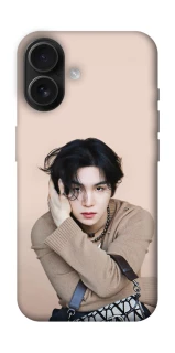 Чехол на Apple iPhone 16 Suga - BTS фото 1 из 1