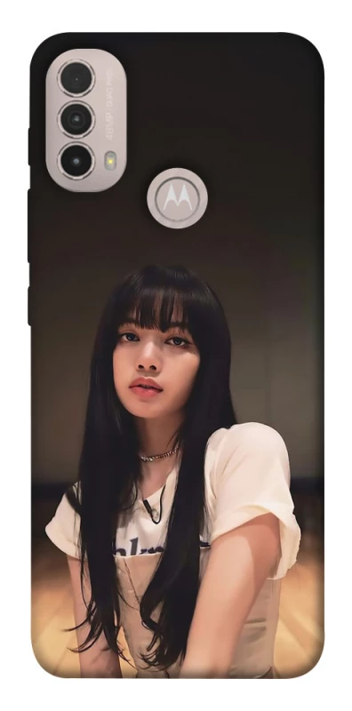 Чехол на Motorola Moto E40 Lisa - BLACKPINK фото 1 из 1
