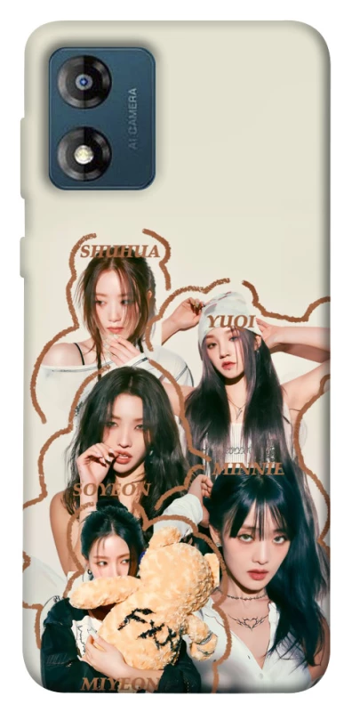 Чехол на Motorola Moto E13 (G)I-DLE фото 1 из 1