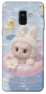 Чехол на Samsung A530 Galaxy A8 (2018) Labubu swimming фото 1 из 1