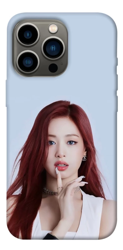 Чехол на Apple iPhone 13 Pro (6.1") Ahyeon - BABYMONSTER фото 1 из 1