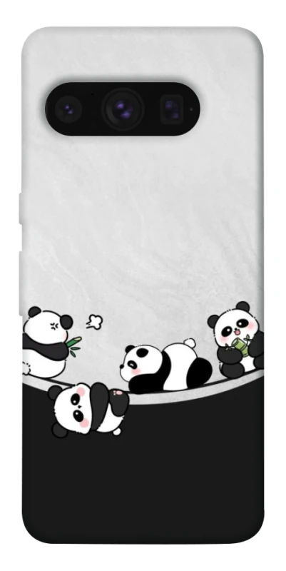 Чохол на Google Pixel 8 Pro Four pandas фото 1 з 1