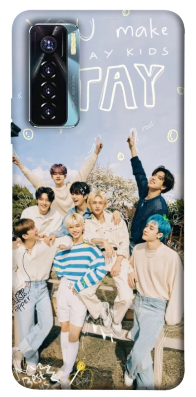 Чехол на TECNO Camon 17 Pro Stray Kids One Team фото 1 из 1