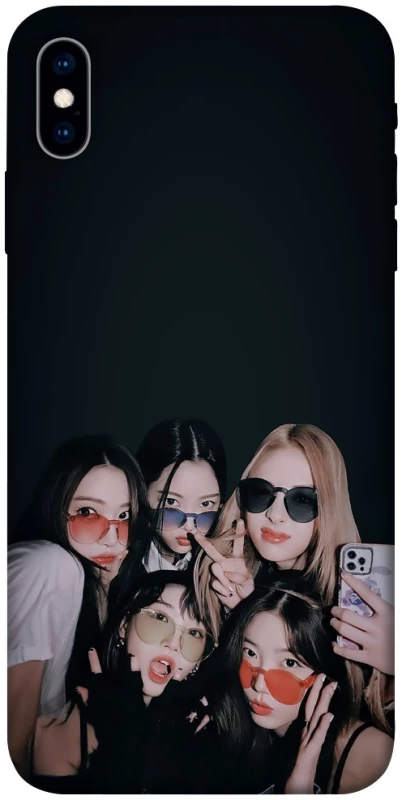 Чохол на Apple iPhone X (5.8") LE SSERAFIM v3 фото 1 з 1