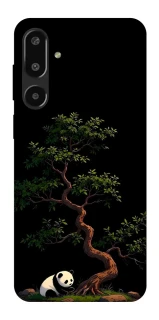 Чехол на Samsung Galaxy F16 Panda and tree фото 1 из 1