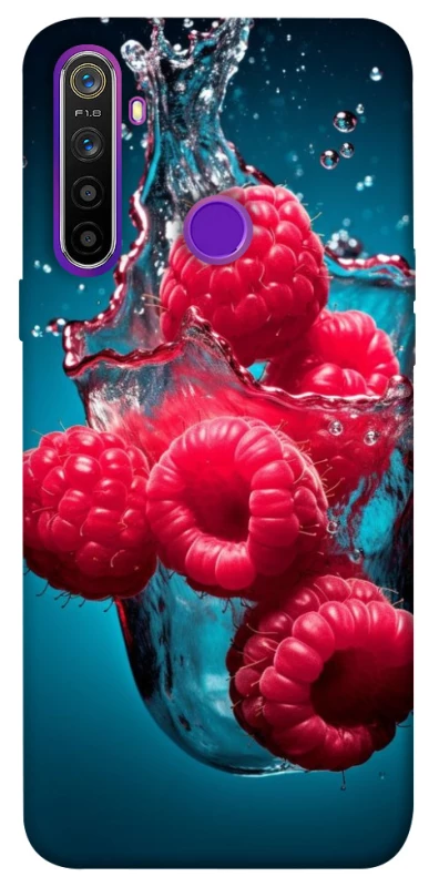 Чохол на Realme 5 Малинка у воді фото 1 з 1