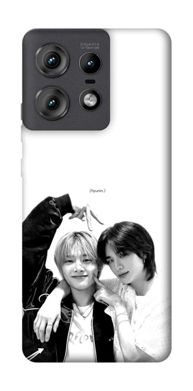 Чохол на Motorola Edge 50 Pro HyunJin & Jeongin фото 1 з 1