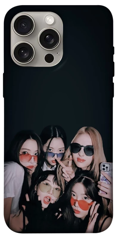 Чохол на Apple iPhone 15 Pro Max (6.7") LE SSERAFIM v3 фото 1 з 1