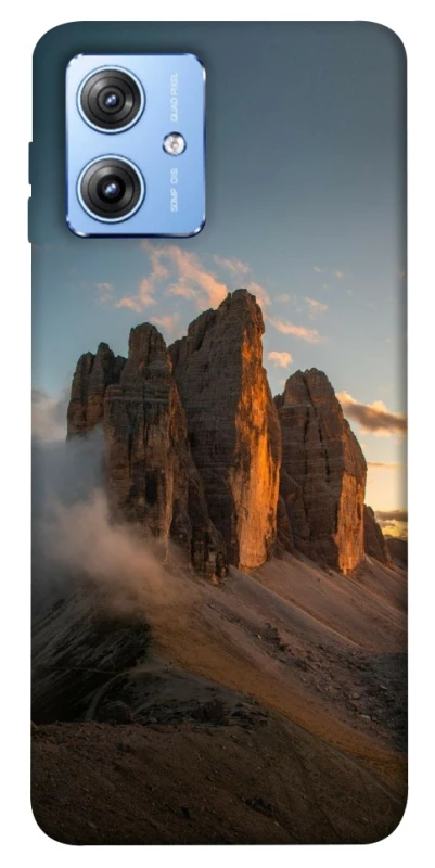 Чехол на Motorola Moto G84 Mountain v5 фото 1 из 1