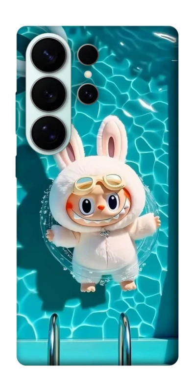 Чехол на Samsung Galaxy S26 Ultra Labubu in the pool ver.2 фото 1 из 1