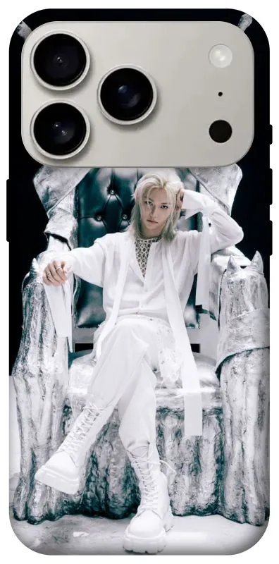 Чехол на Apple iPhone 18 Pro Felix GIANT фото 2 из 2