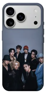 Чехол на Apple iPhone 18 Pro Max Stray Kids фото 1 из 1