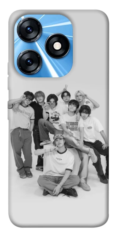 Чохол на TECNO Spark 10 Stray Kids All Around фото 1 з 1