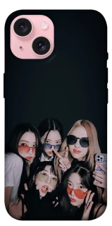 Чохол на Apple iPhone 15 (6.1") LE SSERAFIM v3 фото 1 з 1