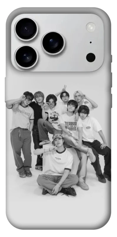 Чохол на Apple iPhone 17 Pro Max (6.9") Stray Kids All Around фото 1 з 1