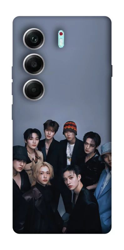 Чехол на Tecno Camon 40 Pro 5G Stray Kids фото 1 из 1