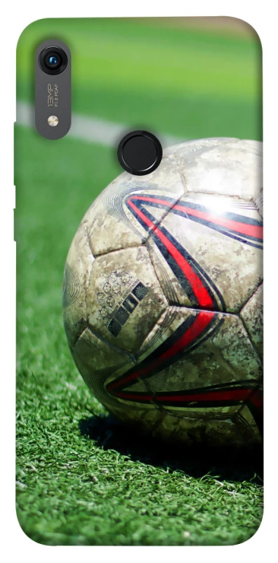 Чехол на Huawei Honor 8A Мяч на газоне фото 1 из 1