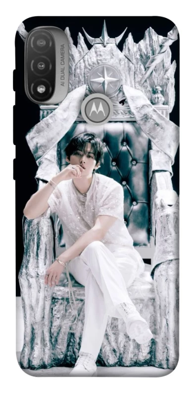 Чохол на Motorola Moto E20 Lee Know GIANT фото 1 з 1