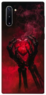Чехол на Samsung Galaxy Note 10 Heart in the hands of a skeleton фото 1 из 1