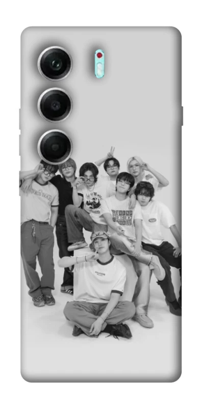 Чохол на Tecno Camon 40 Pro Stray Kids All Around фото 1 з 1