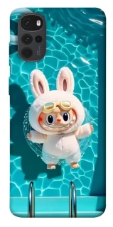 Чехол на Motorola Moto G22 Labubu in the pool ver.2 фото 1 из 1