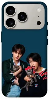 Чехол на Apple iPhone 18 Pro Lee Know and Han - Stray Kids фото 1 из 2