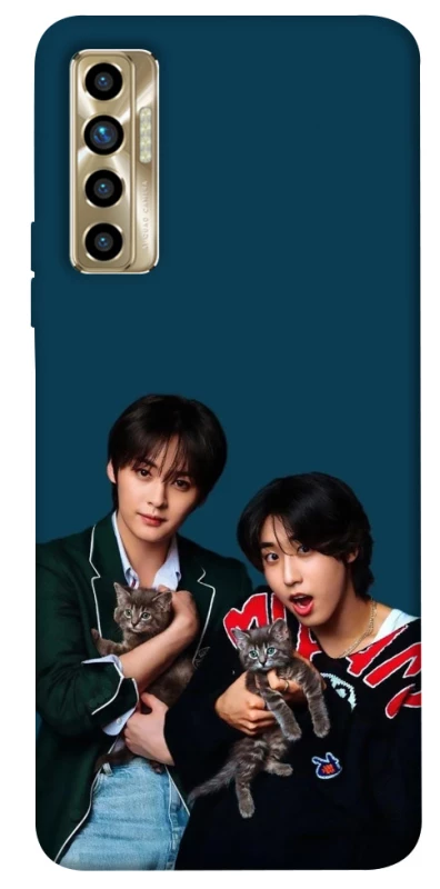 Чехол на TECNO Camon 17P Lee Know and Han - Stray Kids фото 1 из 1